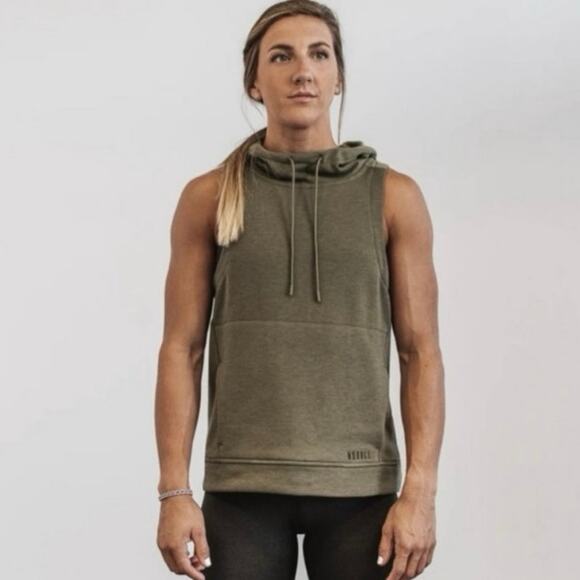 NOBULL Microplush Sleeveless Fleece Vest Hoodie size large - Picture 1 of 8